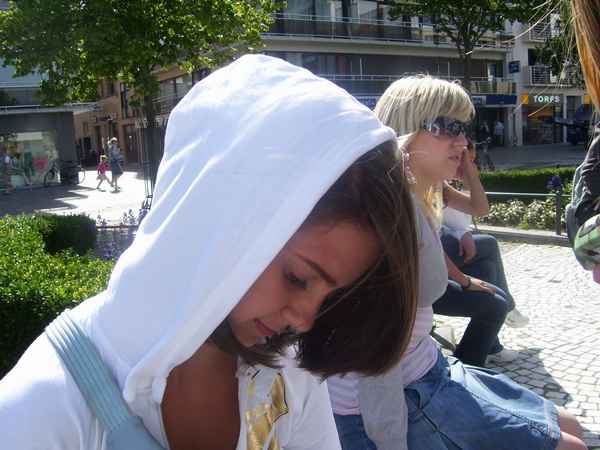 blank08_114.jpg